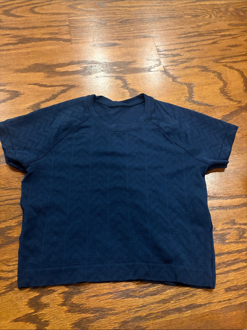 Lululemon Tee